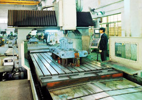 1200T油圧機械(4500X2500) 300Tダイスポティング(4000x2000)